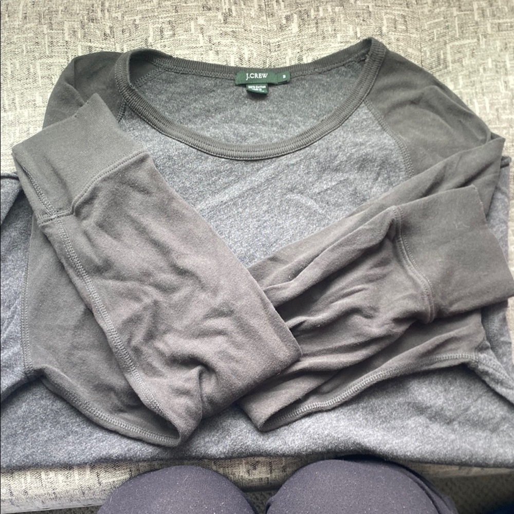 J. Crew Men's Gray Long Sleeve Tee